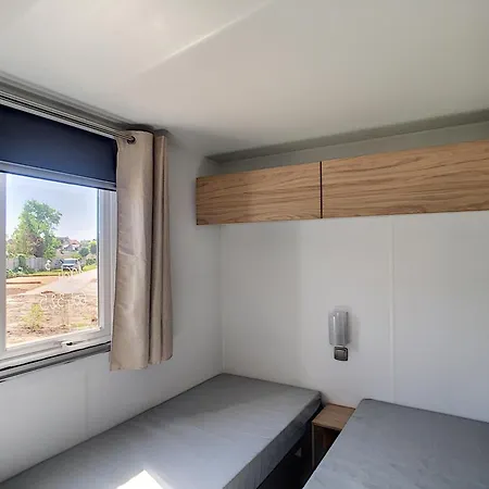 Holiday home Mobil-home Moderne 3 Chambres, Terrasse, Animaux Admis - Fr-1-361a-97