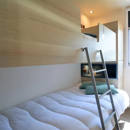 Mobil-home Moderne 3 Chambres, Terrasse, Animaux Admis - Fr-1-361a-97 Holiday home Jullouville-les-Pins
