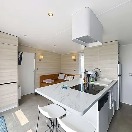Mobil-home Moderne 3 Chambres, Terrasse, Animaux Admis - Fr-1-361a-97 Ferienhaus Jullouville-les-Pins
