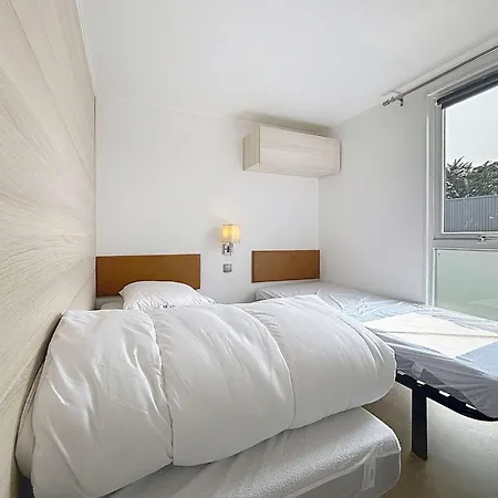 Mobil-home Moderne 3 Chambres, Terrasse, Animaux Admis - Fr-1-361a-97 * Jullouville-les-Pins